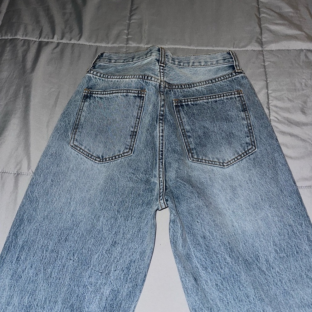 Fashion Nova women’s Blue Jeans - Picture 3 of 3